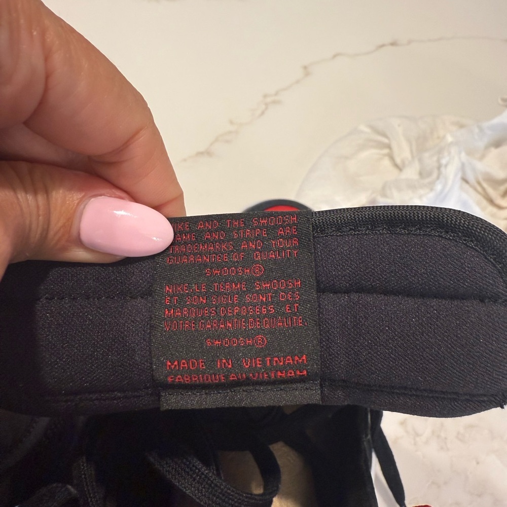 Nike women's  - Red, Black, Blue - Picture 5 of 10